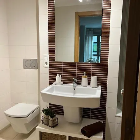 Lägenhet Piso Nuevo En A Pie De Playa Cedeira