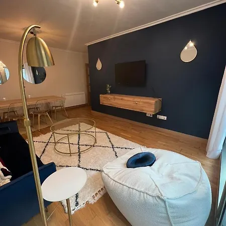 Piso Nuevo En A Pie De Playa