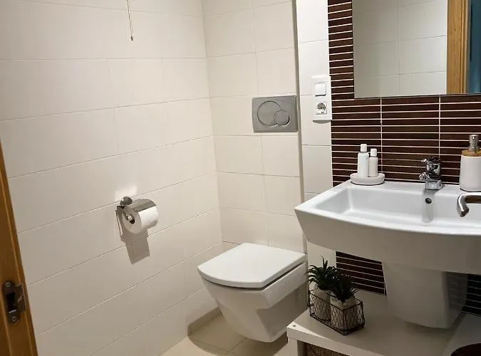 Piso Nuevo En A Pie De Playa * Cedeira